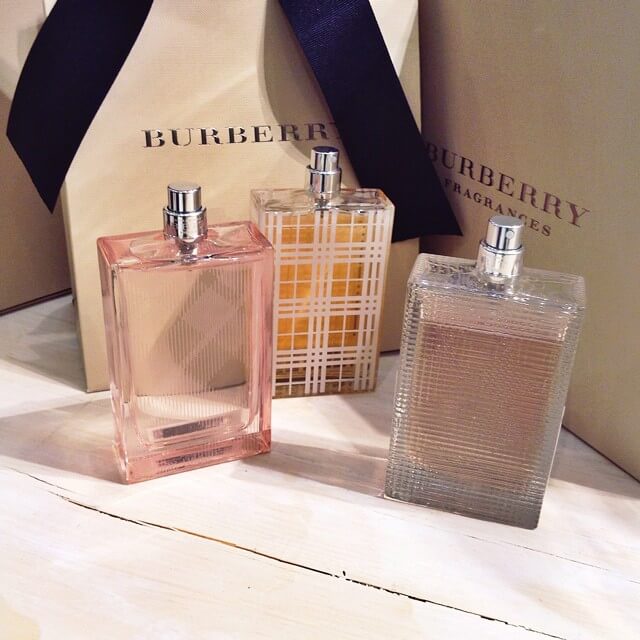 BURBERRY, BURBERRY Brit Sheer, BURBERRY Brit Sheer For Her, BURBERRY Brit Sheer For Her Eau De Toilette, BURBERRY Brit Sheer For Her Eau De Toilette 100ml, น้ำหอม BURBERRY, น้ำหอมกลิ่นแนวดอกไม้, น้ำหอมผู้หญิง, น้ำหอมแนว Fruity Floral